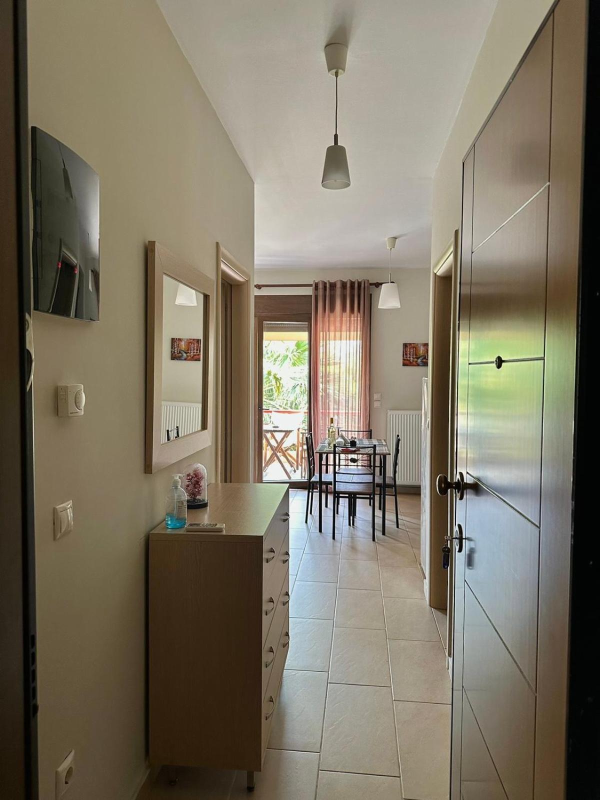 Canal Luxury Apartments Неа-Потидеа Экстерьер фото